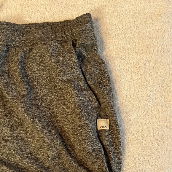 Vuori Performance joggers dark gray - Picture 4 of 7